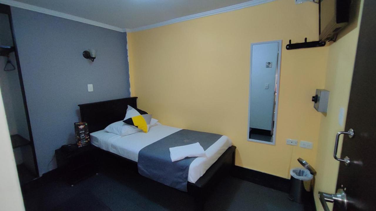 Hotel Rivera Deluxe Bogotá Esterno foto