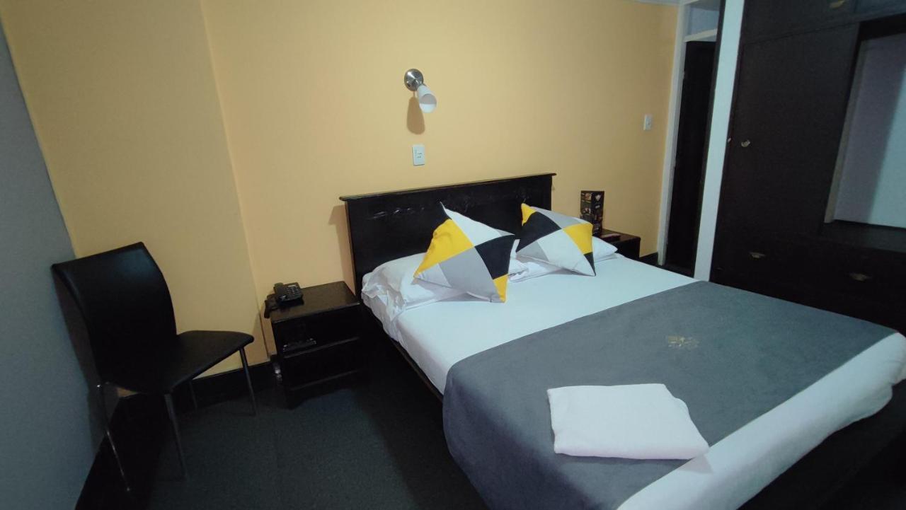 Hotel Rivera Deluxe Bogotá Esterno foto
