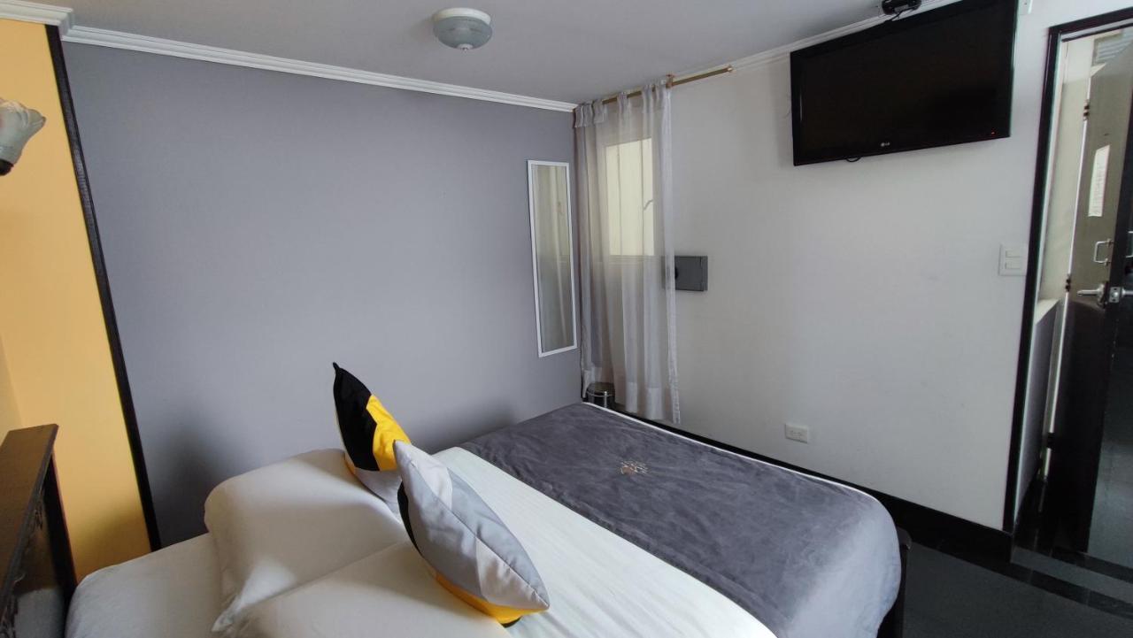 Hotel Rivera Deluxe Bogotá Esterno foto